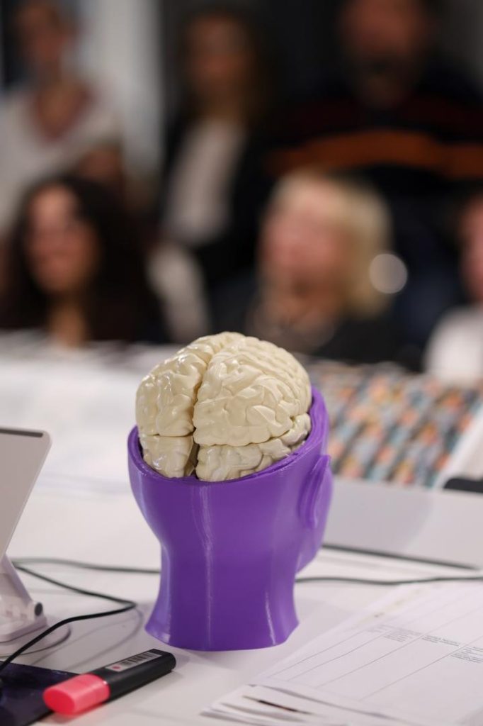 НЕДЕЛЯ ДИЗАЙНА 2025. Лекция в салоне интерьера Караван, 17 октября.