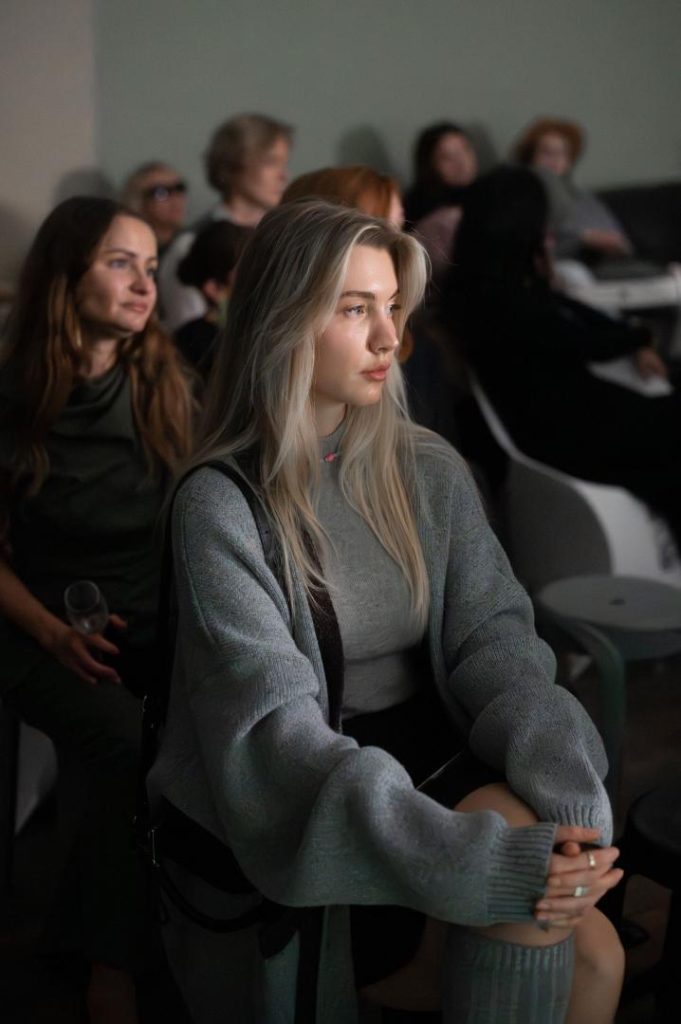 НЕДЕЛЯ ДИЗАЙНА 2025. Презентация Repin glass, 16 октября.