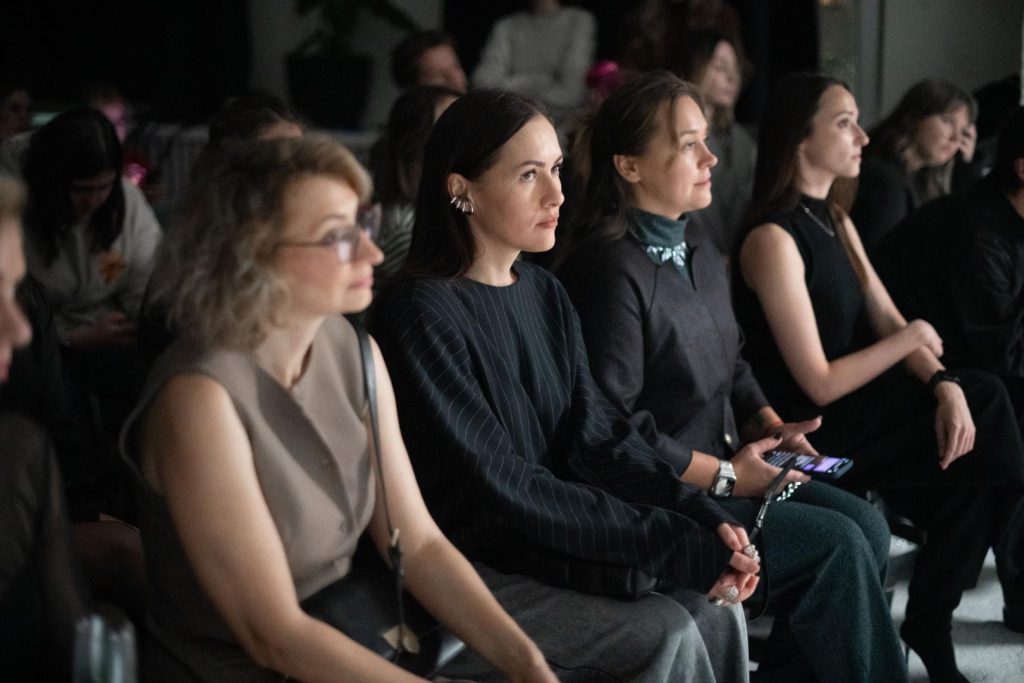 НЕДЕЛЯ ДИЗАЙНА 2025. Презентация Repin glass, 16 октября.