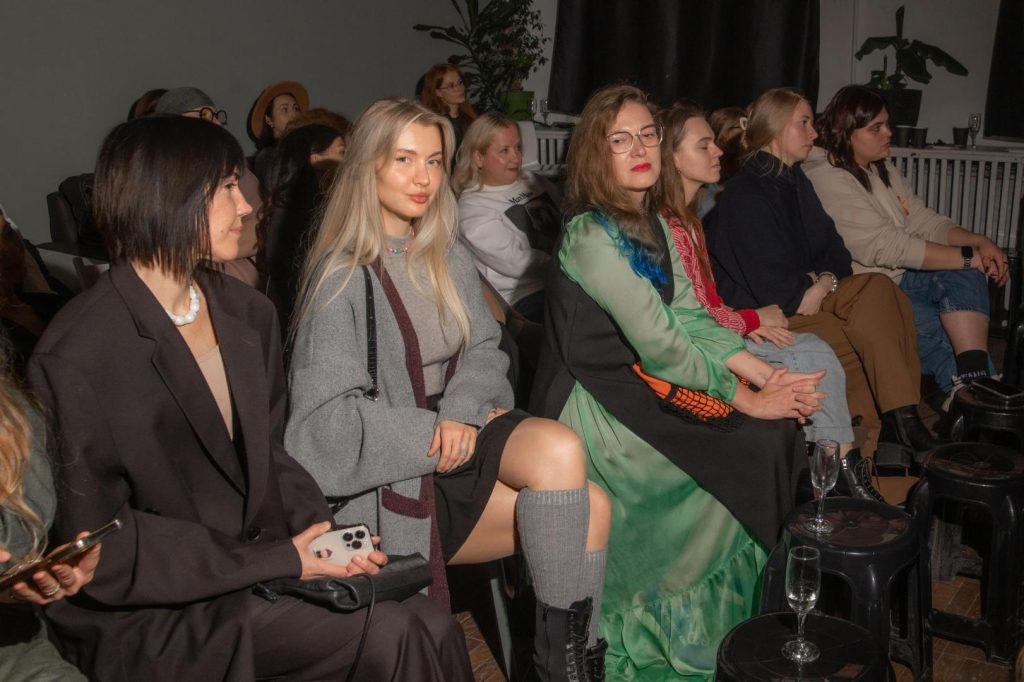 НЕДЕЛЯ ДИЗАЙНА 2025. Презентация Repin glass, 16 октября.