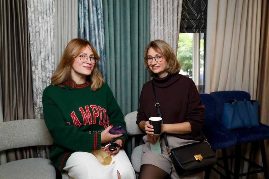 НЕДЕЛЯ ДИЗАЙНА 2025. Лекция в салоне интерьера Караван, 17 октября.