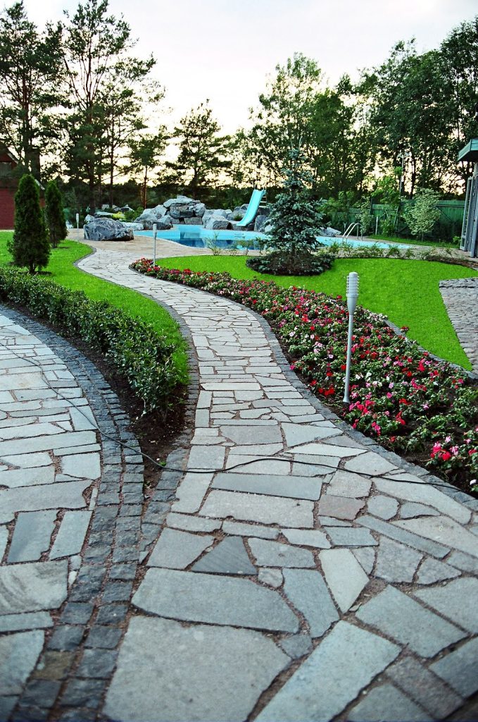 Частный сад в п. Ленинское, г. Санкт-Петербург - изображение 6