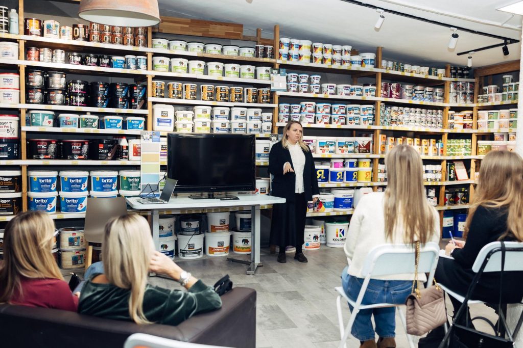 Занятие по колористике в магазине-мастерской «Маляр», 25 ноября 2025 г.