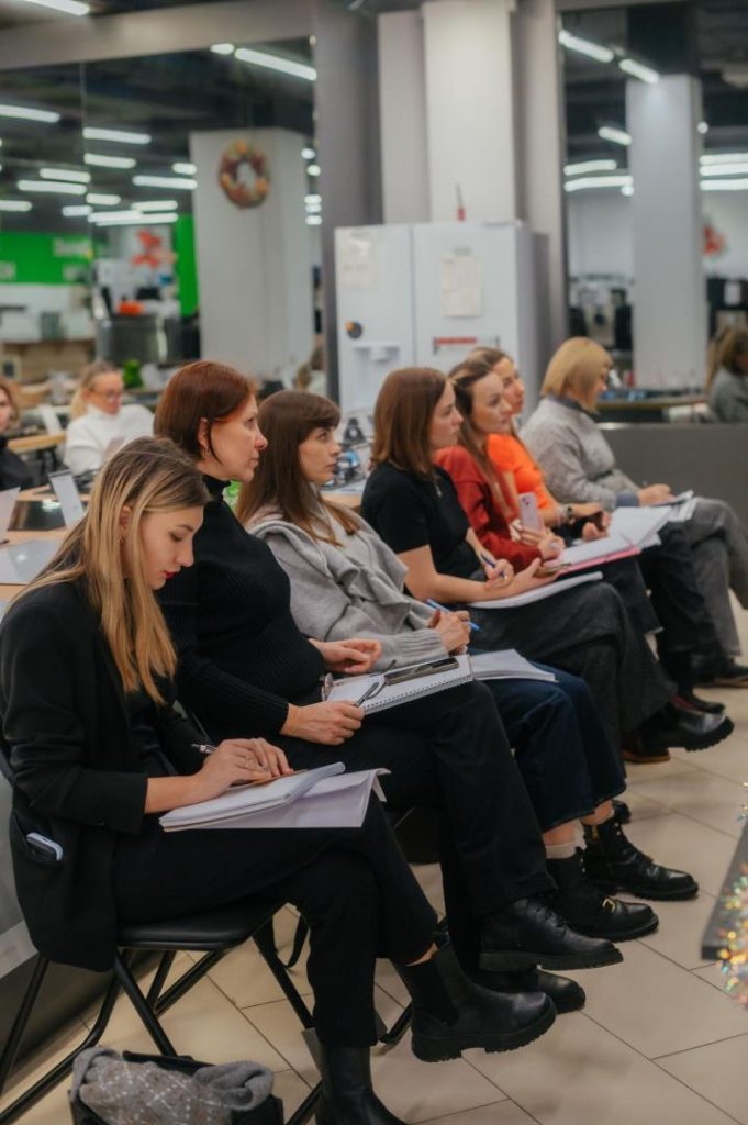 Школа «Ступени» и Полина Уманская в «Розетка39» 2 декабря 2025 г.